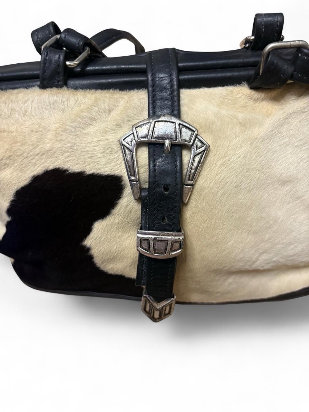 Cowhide Leather Crossbody Bag with Silver Buckle - Picture 2 of 4